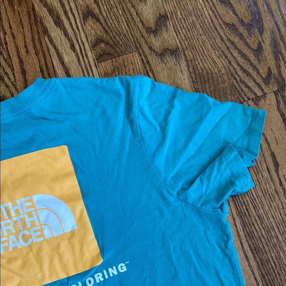 Turquoise The North Face women’s Never Stop Exploring t-shirt, size medium - Picture 7 of 10